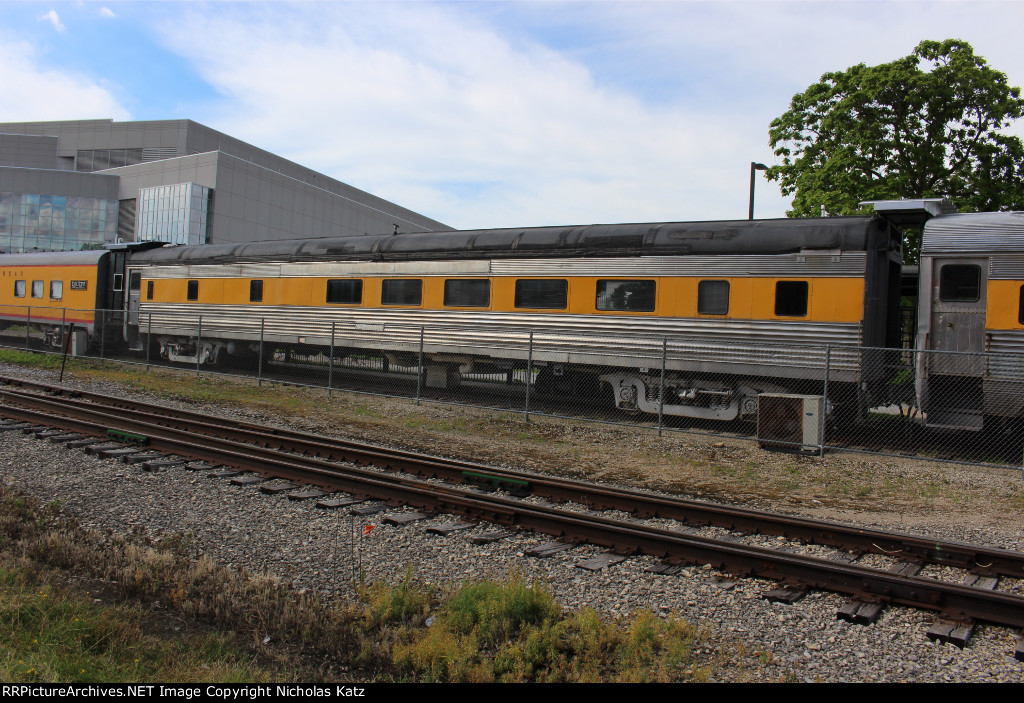 MTA Coach 2439